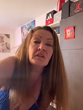 Milf-Gabi online show from 05/11/26, 03:29