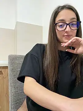 BiancaCharm online show from 03/18/26, 11:30