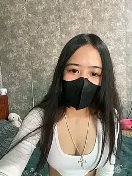 Leeleesweetbaebi online show from 03/19/26, 08:40