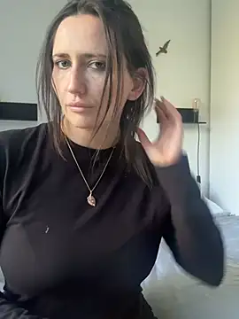 Siren  xxx online show from 05/02/26, 03:06