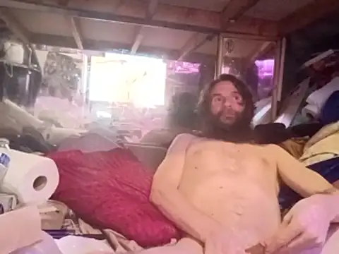 nearby causual online show from 05/09/26, 06:40