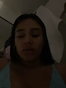 AlisonBeltran1 online show from 04/23/26, 06:03