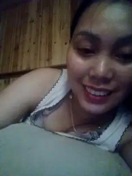 Snapshot of Abi-ni chatting on 05/23/26, 07:35 Abi-ni online show from 05/23/26, 07:35