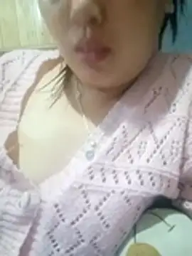 Snapshot of Abi-ni chatting on 06/06/26, 01:05 Abi-ni online show from 06/06/26, 01:05