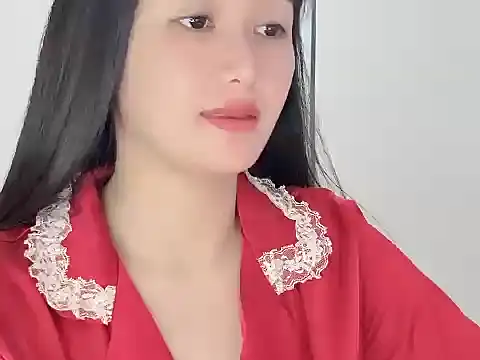 AmyLinee 1 online show from 05/05/26, 04:20