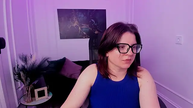 AmeliaDateri online show from 03/28/26, 07:24