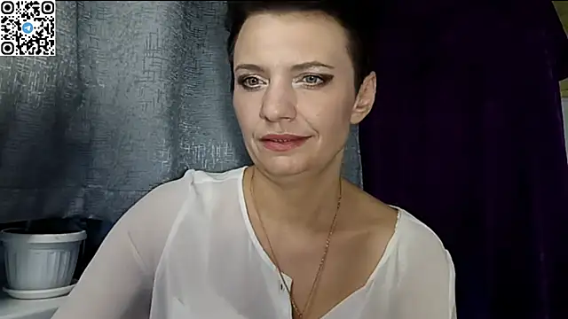 HotMamaQueen234 online show from 05/11/26, 04:04