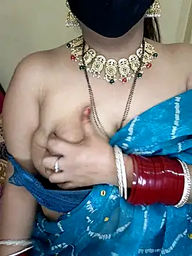 Miss roohi online show from 04/23/26, 12:29