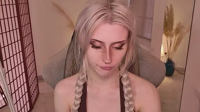 oh  lily online show from 06/06/26, 02:11