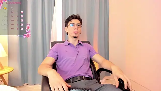 Snapshot of manu_ferx chatting on 05/03/26, 12:55 manu ferx online show from 05/03/26, 12:55