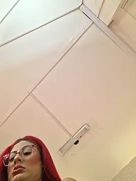 Scarlet Evanss  online show from 04/23/26, 07:49