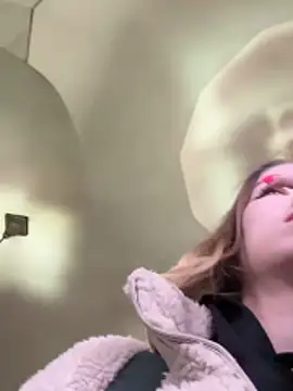 Lady Mia69 online show from 03/25/26, 02:56