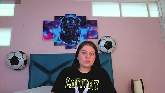 Snapshot of EmiilyStonee chatting on 07/03/26, 01:50 EmiilyStonee online show from 07/03/26, 01:50
