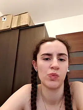 starlight mo online show from 05/11/26, 04:04