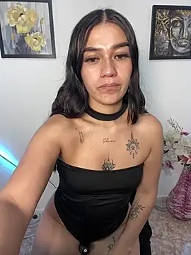 chloe evans0 online show from 05/08/26, 04:07