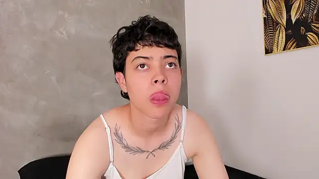 Cris Sasha online show from 03/18/26, 02:20