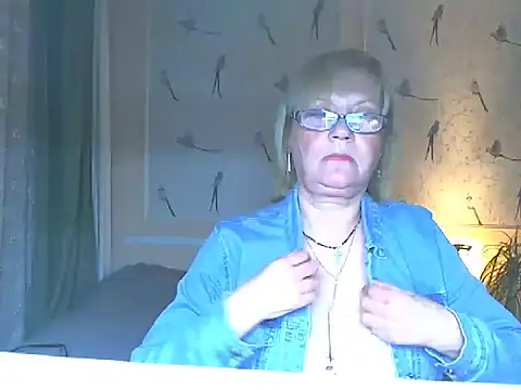 Anessa7321 online show from 04/20/26, 06:31