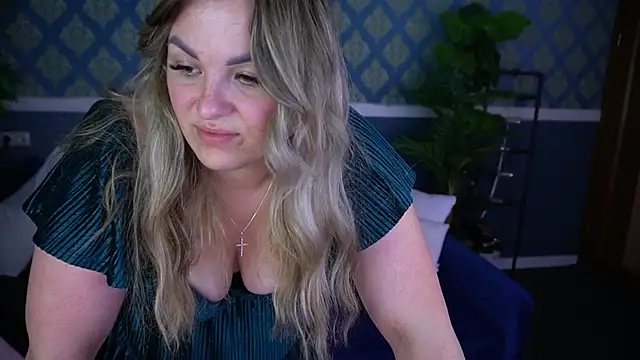 Snapshot of AlissyaGrayy chatting on 06/29/26, 07:14 AlissyaGrayy online show from 06/29/26, 07:14