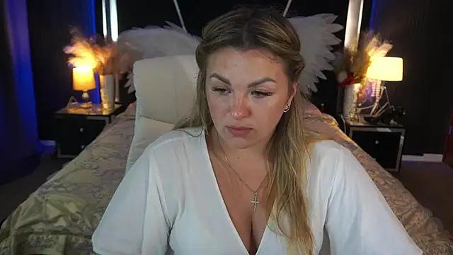 Snapshot of AlissyaGrayy chatting on 08/09/26, 07:08 AlissyaGrayy online show from 08/09/26, 07:08
