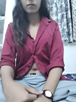 myra77 online show from 03/19/26, 04:55