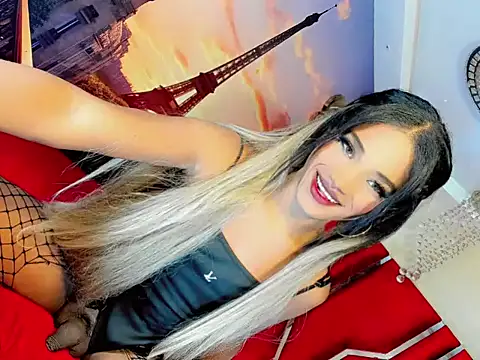 Snapshot of Paola_Delfino chatting on 04/10/26, 10:53 Paola Delfino online show from 04/10/26, 10:53