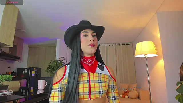 Snapshot of Aleja_evangeline chatting on 06/20/26, 11:02 Aleja evangeline online show from 06/20/26, 11:02