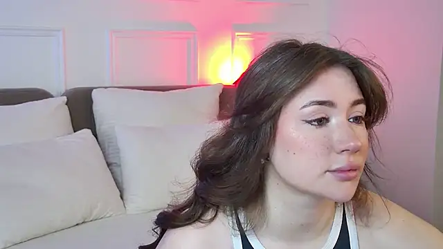 Snapshot of MeganStrane chatting on 05/14/26, 06:09 MeganStrane online show from 05/14/26, 06:09