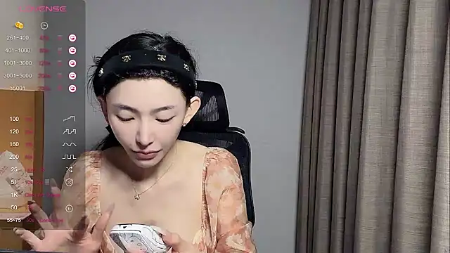 Snapshot of kiki-12 chatting on 04/03/26, 12:08 kiki-12 online show from 04/03/26, 12:08