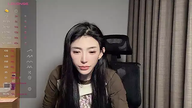 Snapshot of kiki-12 chatting on 04/08/26, 11:48 kiki-12 online show from 04/08/26, 11:48