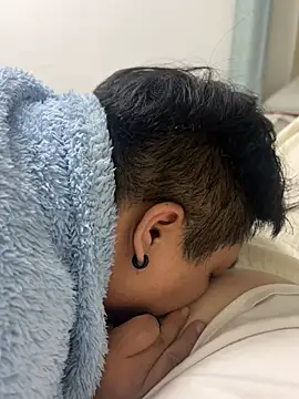 Snapshot of aabdd_2000 chatting on 03/20/26, 03:50 aabdd 2000 online show from 03/20/26, 03:50