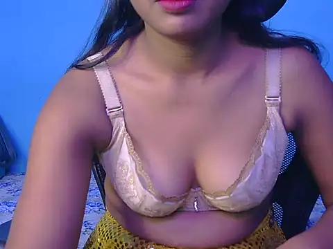 Snapshot of its-Aarushi chatting on 03/25/26, 03:29 its-Aarushi online show from 03/25/26, 03:29