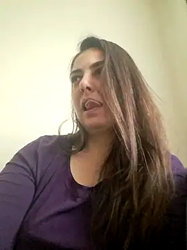Arya Malone online show from 04/29/26, 07:56