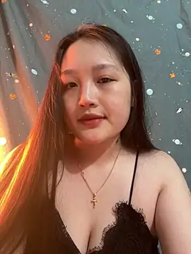   Bonie   online show from 03/19/26, 05:50