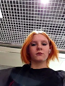 NinaParri online show from 04/04/26, 03:16