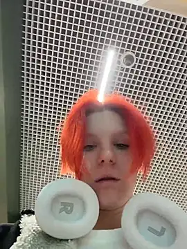 Snapshot of NinaParri chatting on 05/14/26, 03:24 NinaParri online show from 05/14/26, 03:24