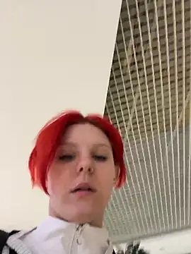 Snapshot of NinaParri chatting on 05/20/26, 03:24 NinaParri online show from 05/20/26, 03:24