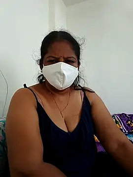 Snapshot of tamil_manjalmaami chatting on 05/05/26, 02:52 tamil manjalmaami online show from 05/05/26, 02:52