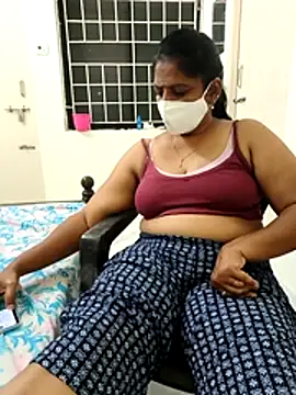 Snapshot of tamil_manjalmaami chatting on 05/11/26, 02:45 tamil manjalmaami online show from 05/11/26, 02:45