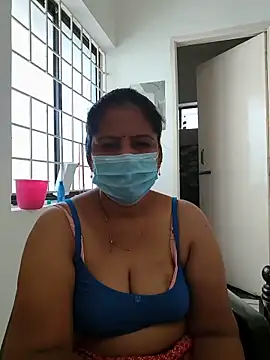 Snapshot of tamil_manjalmaami chatting on 06/06/26, 04:39 tamil manjalmaami online show from 06/06/26, 04:39