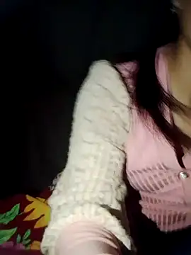 Snapshot of Phuongmyy chatting on 04/30/26, 10:25 Phuongmyy online show from 04/30/26, 10:25