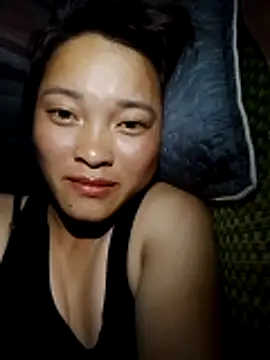 Snapshot of Phuongmyy chatting on 05/07/26, 03:17 Phuongmyy online show from 05/07/26, 03:17