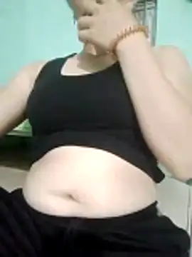Snapshot of Phuongmyy chatting on 05/14/26, 12:12 Phuongmyy online show from 05/14/26, 12:12