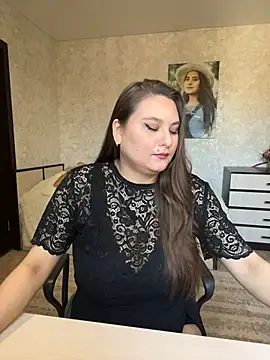 AgathaMyers online show from 05/06/26, 06:30