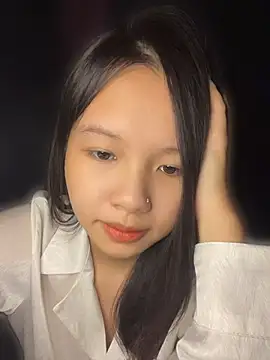 Snapshot of Link-mii chatting on 07/11/26, 04:21 Link-mii online show from 07/11/26, 04:21