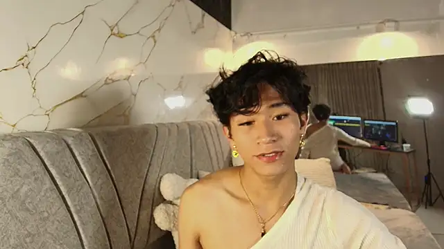 cococumps online show from 04/16/26, 11:33