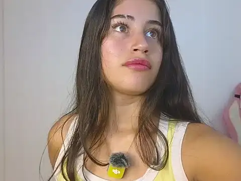 Bella Goddess  online show from 07/10/26, 02:52