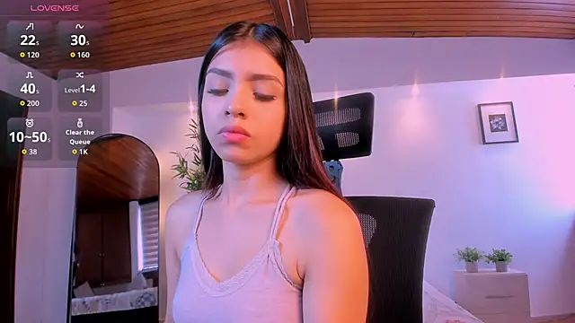 Snapshot of mily_Lopez chatting on 05/29/26, 02:15 mily Lopez online show from 05/29/26, 02:15