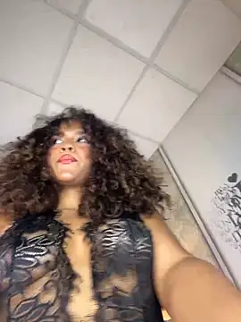 CurlyOopsieXXX online show from 04/07/26, 09:37