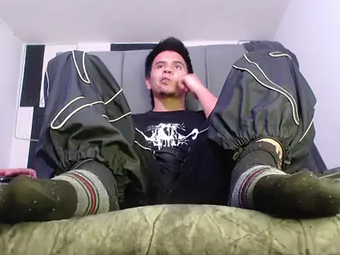 adonis latin 19 online show from 05/21/26, 03:24