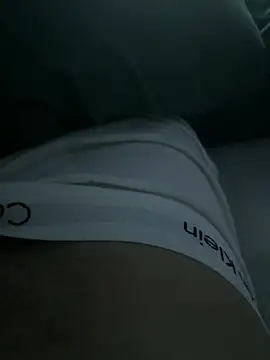 Snapshot of zoladj chatting on 04/30/26, 10:14 zoladj online show from 04/30/26, 10:14